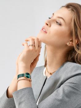 BERING Damen - Armbanduhr 15729-868