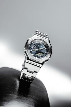 G-SHOCK Herren - Armbanduhr GM-2110D-8AER